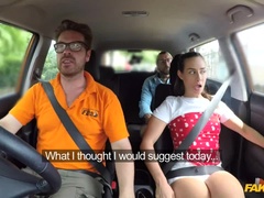 Sexy learners secretly fuck in car