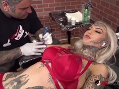 Amber Luke Drains While Getting Tatted