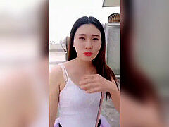 Chinese webcam chick 刘婷 LiuTing - Rooftop fuck-fest