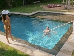 Lisa Ann fucks her pool boy outdoors
