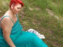 Belle grosse femme bgf, Gode, Doigter, Allemand, Mère que j'aimerais baiser, De plein air, Chatte, Seins flasques