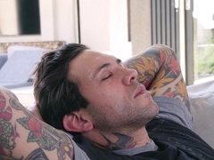 Tattooed dude bangs sexy brunette MILF next door