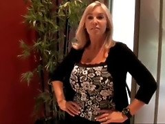 Leie, Grosse titten, Blondine, Schwanz, Masturbation, Reif, Milf, Spielzeuge