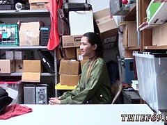 Sucer une bite, Attrapée, Hard, Hd, Interracial, Pov, Espionne, Uniforme