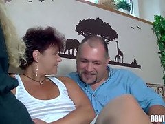 German milfs suck cock in threesome