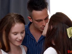 Teen Hot Pearl, Julia A threesome party with anal