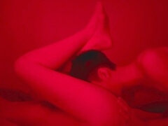 Red lights, sloppy blowjob, pussy licking