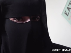 Poor muslim niqab girl