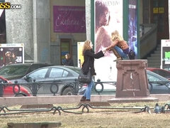 Braunhaarige, Aufs gesicht abspritzen, Tätowierung