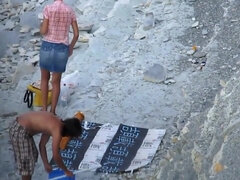 Amateur, Plage, Sucer une bite, Nue  à poil, Nue, Nudiste, Public, Espionne