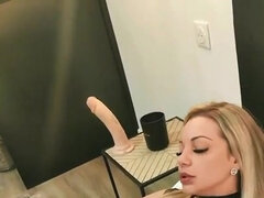 Nana, Blonde, Sucer une bite, Léchez, Masturbation, Nue  à poil, Chatte, Nénés