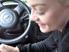 Amateur, Blonde, Voiture, Hd, Pov, Rasée, Tatouage, Nénés