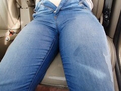 Jeans, Offentlig