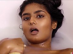 Salle de bains, Derrière les coulisses, Hd, Indienne, Masturbation, Chatte, Rasée, Mouillée