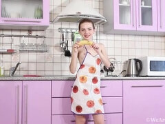 Alisa Chearry's Solo Pleasure Session After Eating a Banana