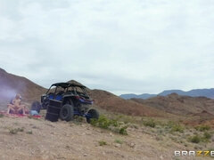 Boondocking in a desert turns into outdoor hardcore fucking