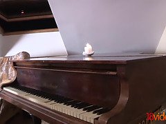 Alice Marshall - Margarita C Peachy - Fucking to classical music